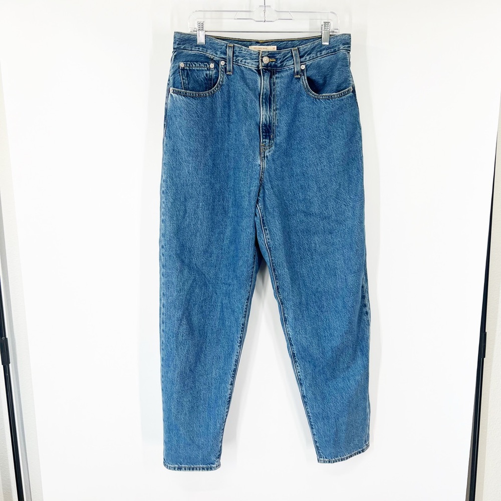 Levi’s High Rise Loose Taper Jeans